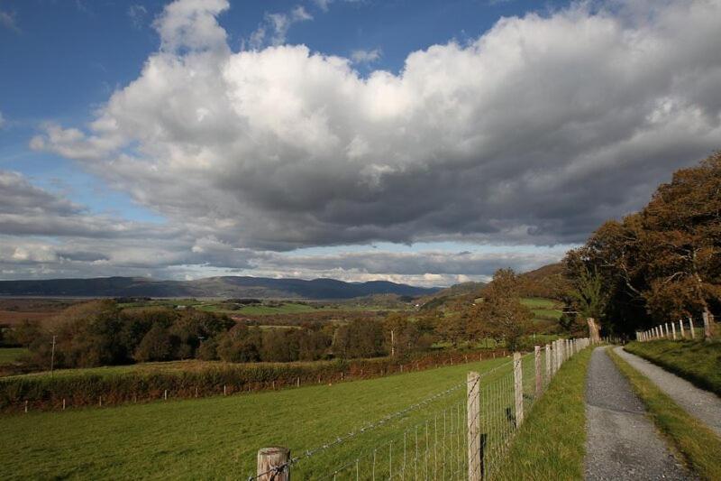 Breathtaking Views With A Hot Tub - Bwlch Cliced Villa Tal-y-bont  Exteriör bild