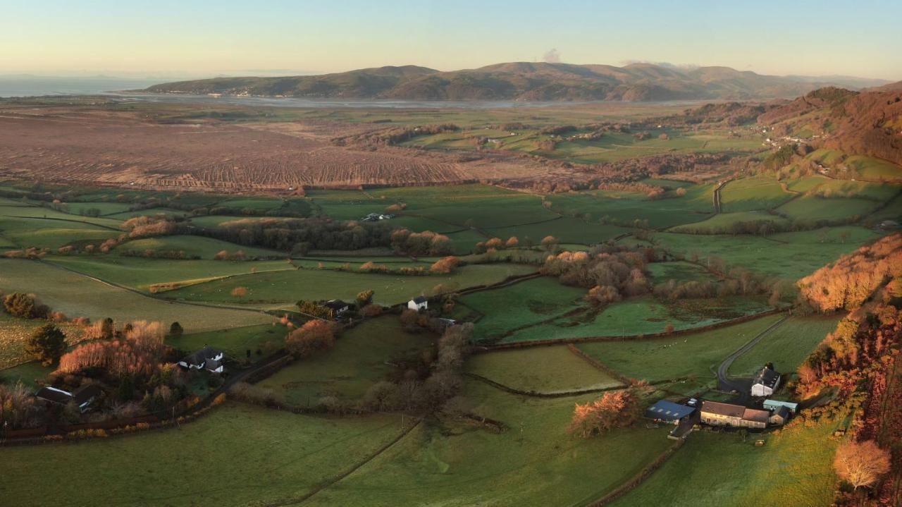 Breathtaking Views With A Hot Tub - Bwlch Cliced Villa Tal-y-bont  Exteriör bild